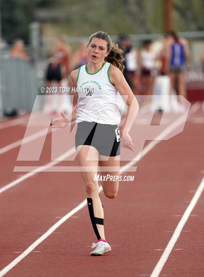 Thumbnail 3 in Mile High League Meet photogallery.
