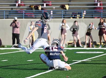 Thumbnail 1 in Ryan vs. Magnolia West (UIL 5A D1 Area Playoff) photogallery.