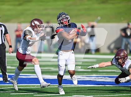 Thumbnail 2 in Ryan vs. Magnolia West (UIL 5A D1 Area Playoff) photogallery.