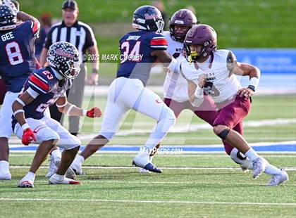 Thumbnail 2 in Ryan vs. Magnolia West (UIL 5A D1 Area Playoff) photogallery.