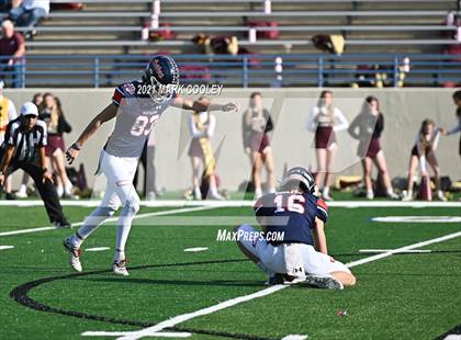 Thumbnail 2 in Ryan vs. Magnolia West (UIL 5A D1 Area Playoff) photogallery.