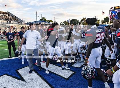 Thumbnail 3 in Ryan vs. Magnolia West (UIL 5A D1 Area Playoff) photogallery.