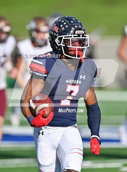 Thumbnail 1 in Ryan vs. Magnolia West (UIL 5A D1 Area Playoff) photogallery.