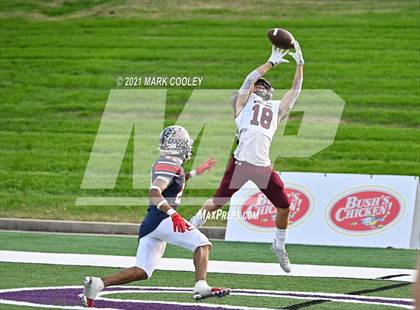 Thumbnail 3 in Ryan vs. Magnolia West (UIL 5A D1 Area Playoff) photogallery.