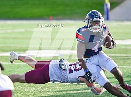 Thumbnail 3 in Ryan vs. Magnolia West (UIL 5A D1 Area Playoff) photogallery.
