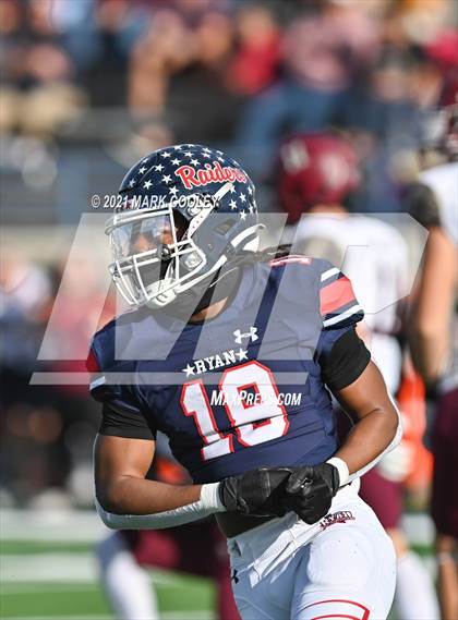 Thumbnail 2 in Ryan vs. Magnolia West (UIL 5A D1 Area Playoff) photogallery.