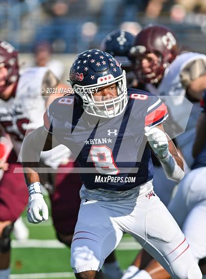 Thumbnail 2 in Ryan vs. Magnolia West (UIL 5A D1 Area Playoff) photogallery.