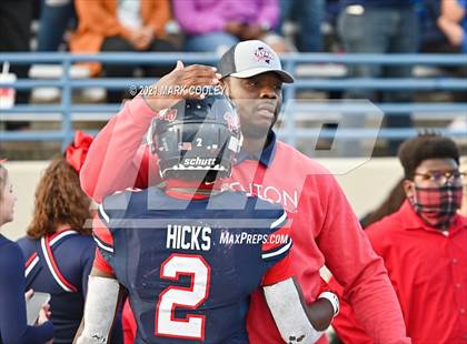 Thumbnail 2 in Ryan vs. Magnolia West (UIL 5A D1 Area Playoff) photogallery.