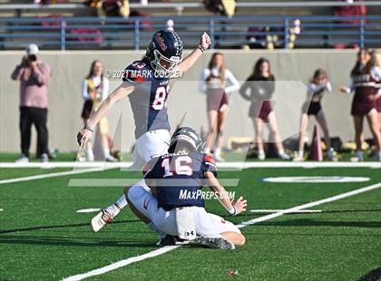 Thumbnail 2 in Ryan vs. Magnolia West (UIL 5A D1 Area Playoff) photogallery.