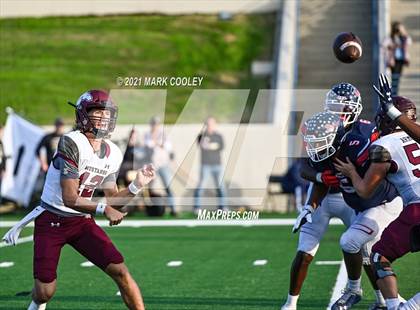 Thumbnail 3 in Ryan vs. Magnolia West (UIL 5A D1 Area Playoff) photogallery.