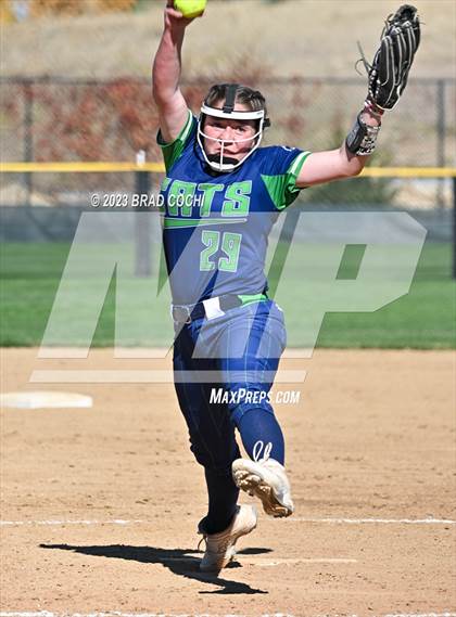 Thumbnail 3 in Eaton vs. The Academy photogallery.
