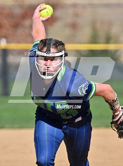 Thumbnail 2 in Eaton vs. The Academy photogallery.