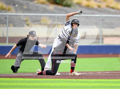 Thumbnail 3 in Peyton vs. Limon (CHSAA 2A State Final) photogallery.