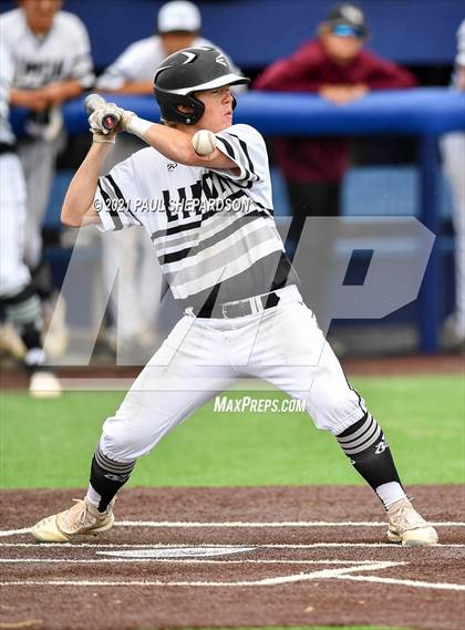 Thumbnail 2 in Peyton vs. Limon (CHSAA 2A State Final) photogallery.