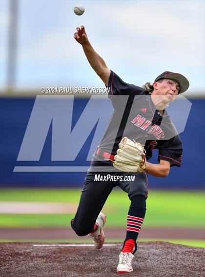 Thumbnail 3 in Peyton vs. Limon (CHSAA 2A State Final) photogallery.