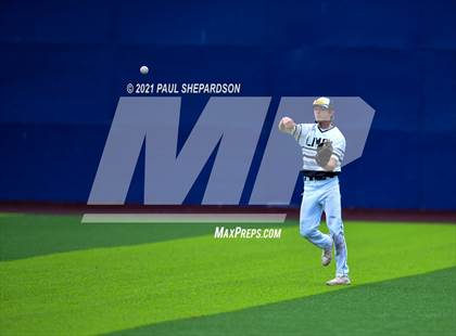 Thumbnail 3 in Peyton vs. Limon (CHSAA 2A State Final) photogallery.
