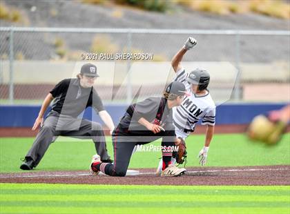 Thumbnail 2 in Peyton vs. Limon (CHSAA 2A State Final) photogallery.