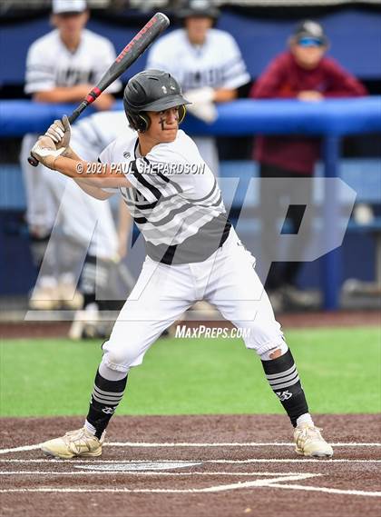 Thumbnail 1 in Peyton vs. Limon (CHSAA 2A State Final) photogallery.