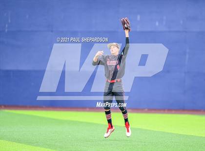 Thumbnail 3 in Peyton vs. Limon (CHSAA 2A State Final) photogallery.