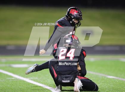 Thumbnail 3 in Palmer @ Winnsboro (UIL Football 3A Area Playoff) photogallery.
