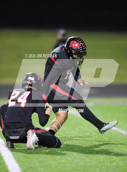 Thumbnail 2 in Palmer @ Winnsboro (UIL Football 3A Area Playoff) photogallery.