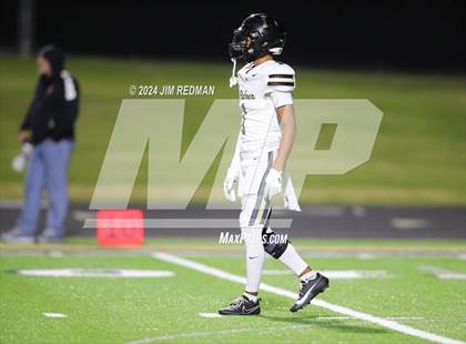 Thumbnail 3 in Palmer @ Winnsboro (UIL Football 3A Area Playoff) photogallery.