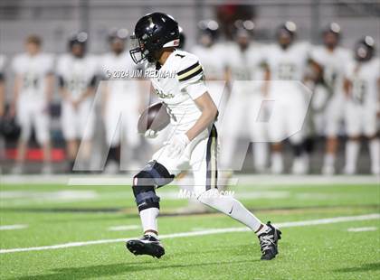 Thumbnail 2 in Palmer @ Winnsboro (UIL Football 3A Area Playoff) photogallery.