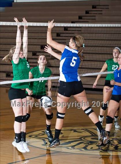 Thumbnail 3 in Triton Central @ Waldron photogallery.