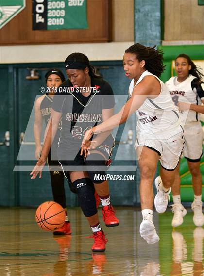 Thumbnail 1 in Salesian College Preparatory vs. Harvard-Westlake (St. Mary's Stockton MLK Showcase) photogallery.