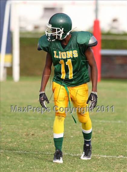 Thumbnail 2 in Hope Centre vs. Windward photogallery.