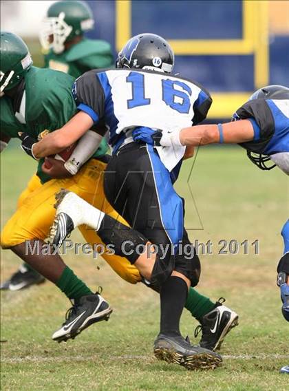 Thumbnail 2 in Hope Centre vs. Windward photogallery.