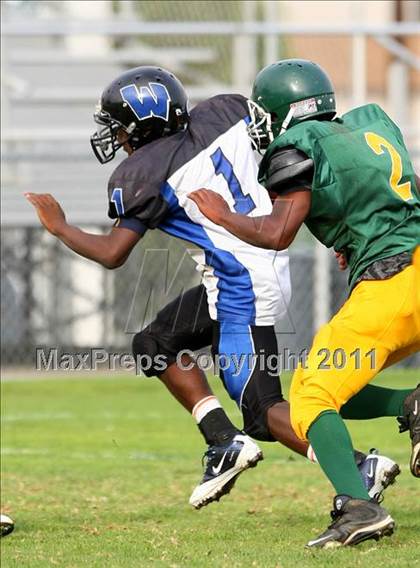 Thumbnail 3 in Hope Centre vs. Windward photogallery.