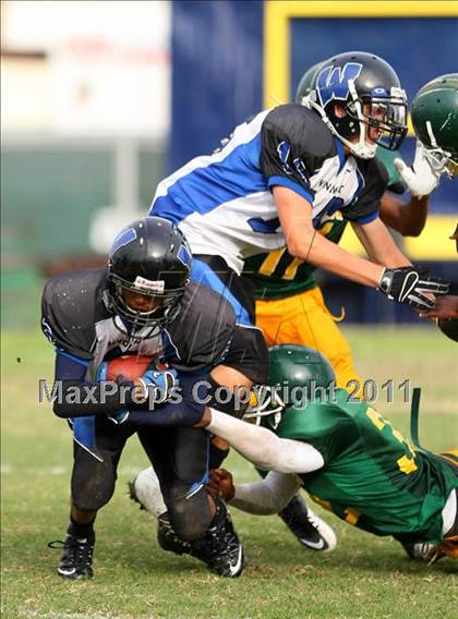 Thumbnail 1 in Hope Centre vs. Windward photogallery.