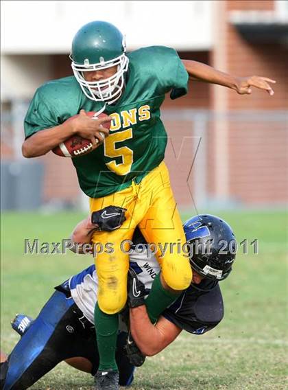 Thumbnail 2 in Hope Centre vs. Windward photogallery.