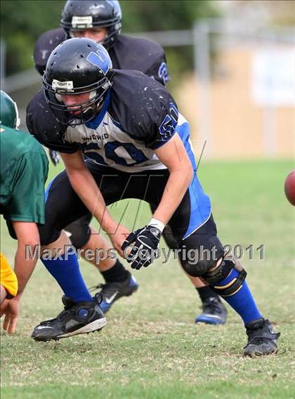 Thumbnail 2 in Hope Centre vs. Windward photogallery.