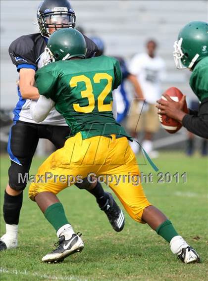 Thumbnail 3 in Hope Centre vs. Windward photogallery.