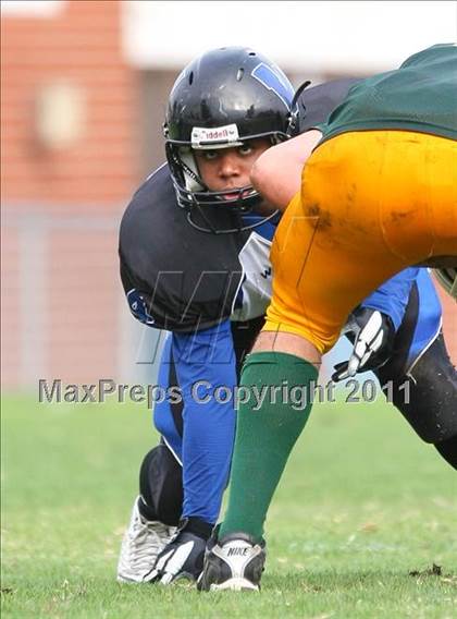 Thumbnail 2 in Hope Centre vs. Windward photogallery.