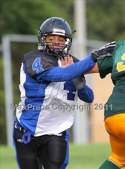 Thumbnail 3 in Hope Centre vs. Windward photogallery.