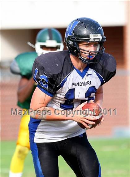 Thumbnail 1 in Hope Centre vs. Windward photogallery.