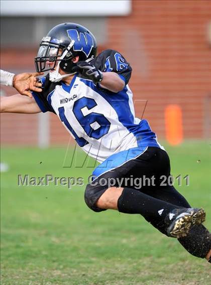 Thumbnail 2 in Hope Centre vs. Windward photogallery.