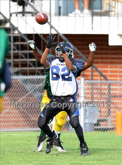 Thumbnail 3 in Hope Centre vs. Windward photogallery.