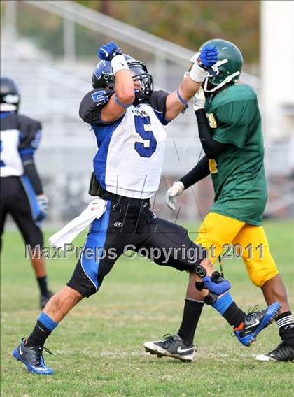 Thumbnail 2 in Hope Centre vs. Windward photogallery.