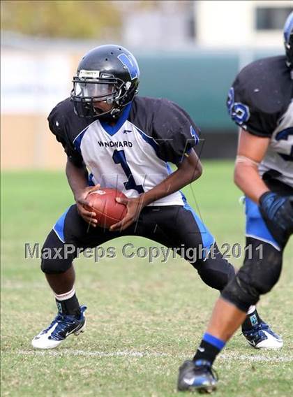 Thumbnail 3 in Hope Centre vs. Windward photogallery.