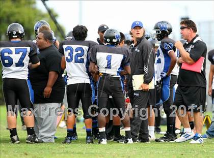 Thumbnail 1 in Hope Centre vs. Windward photogallery.