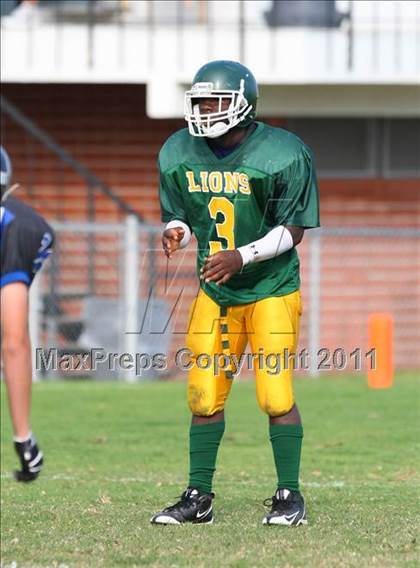 Thumbnail 1 in Hope Centre vs. Windward photogallery.