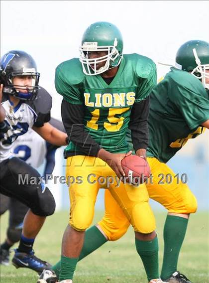 Thumbnail 1 in Hope Centre vs. Windward photogallery.