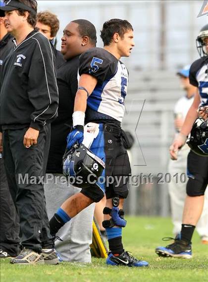 Thumbnail 1 in Hope Centre vs. Windward photogallery.