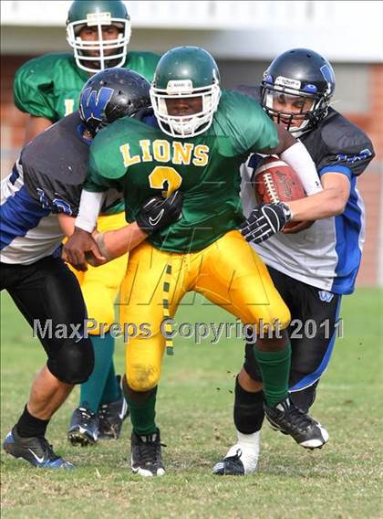 Thumbnail 1 in Hope Centre vs. Windward photogallery.