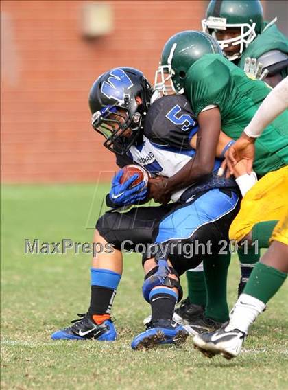 Thumbnail 1 in Hope Centre vs. Windward photogallery.