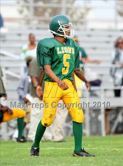 Thumbnail 3 in Hope Centre vs. Windward photogallery.